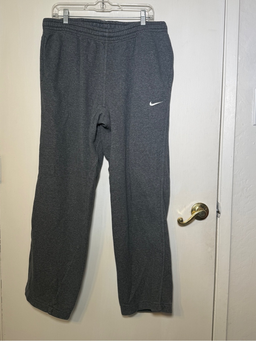 Nike Dark Gray Fleece Sweatpants with White Swoosh Mens Large